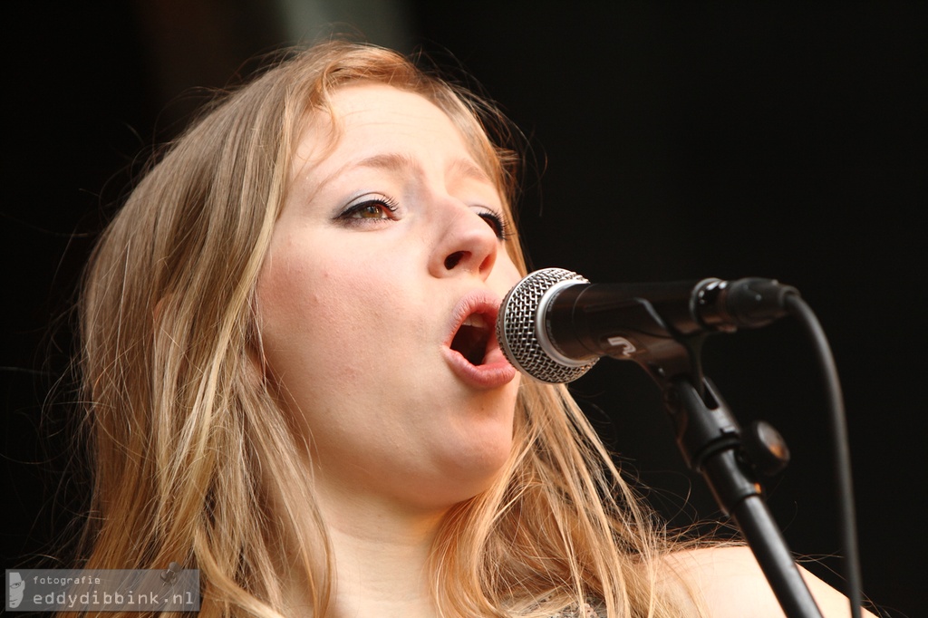 2012-05-05 Burcak Sikar - Bevrijdingsfestival, Zwolle - door Eddy Dibbink_005